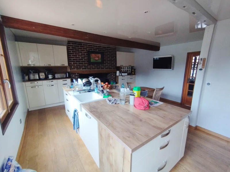 Maison - 167 m² - 6 pièces