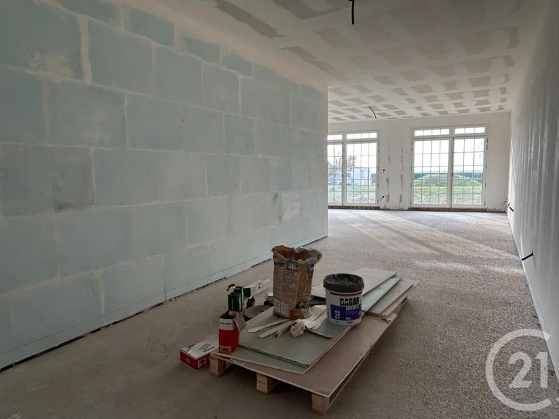 Maison - 273 m² - 7 pièces