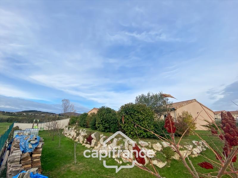 Maison - 104 m² - 5 pièces