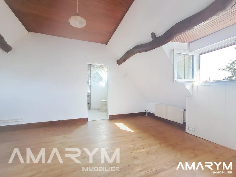 Maison - 85 m² - 5 pièces