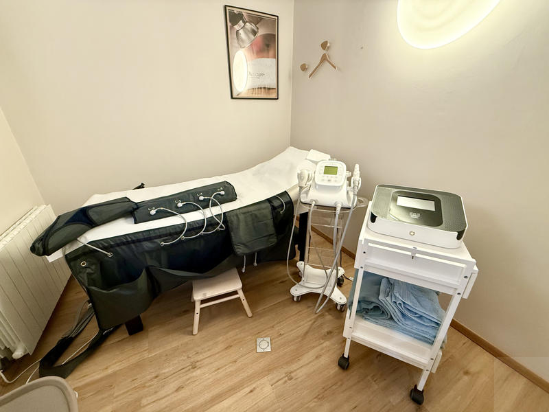 Fonds de commerce - Magasins - 60 m²