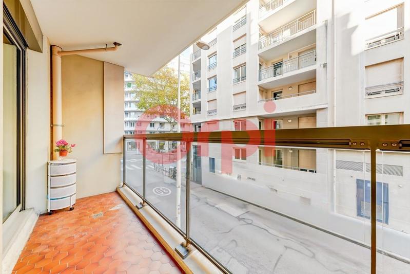 Appartement - 105 m² - 4 pièces