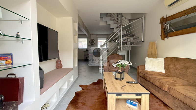 Maison - 101 m² - 6 pièces