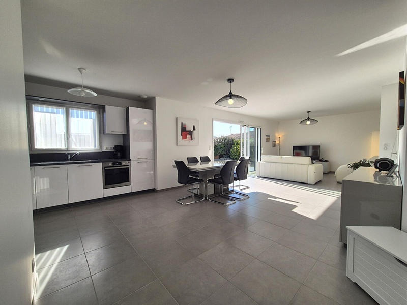 Maison - 84 m² - 3 pièces