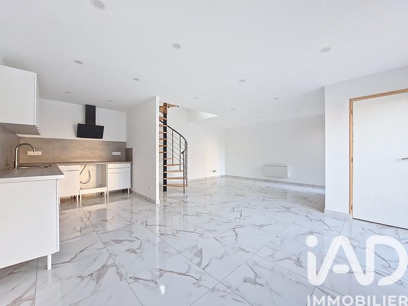 Maison - 91 m² - 4 pièces