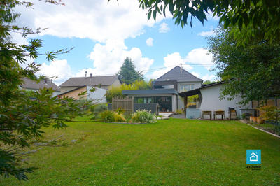 Maison contemporaine - 153 m² - 8 pièces