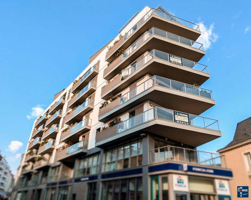 Appartement - 160 m² - 5 pièces