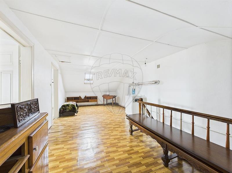 Duplex - 93 m² - 4 pièces