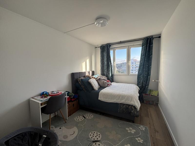 Appartement - 86 m² - 4 pièces