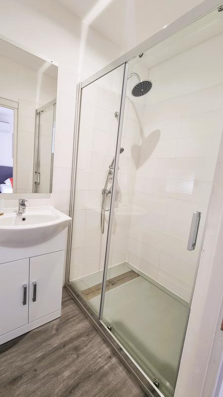 Maison - 162 m² - 8 pièces