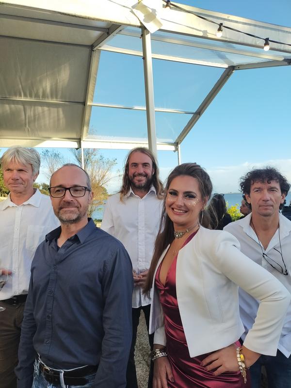 Alicia &amp; The Funky Papas