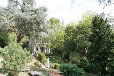 Villa - 235 m² - 7 pièces