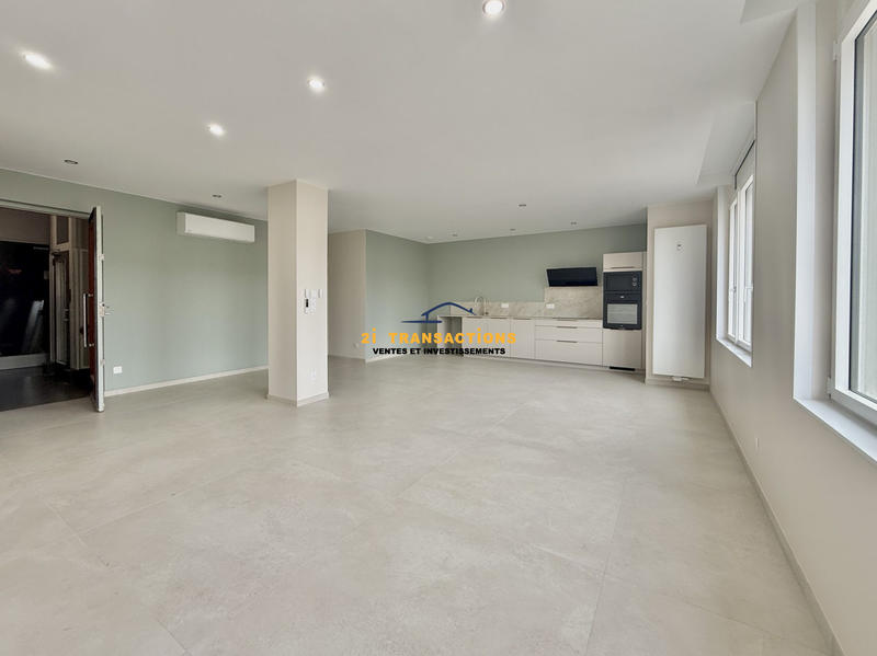 Appartement - 92 m² - 3 pièces