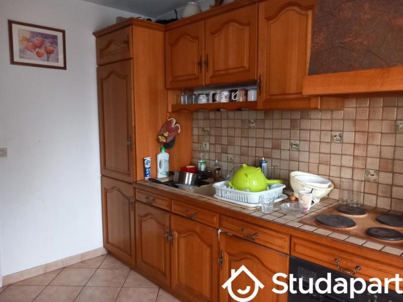 Chambre - 12 m² - 1 pièce