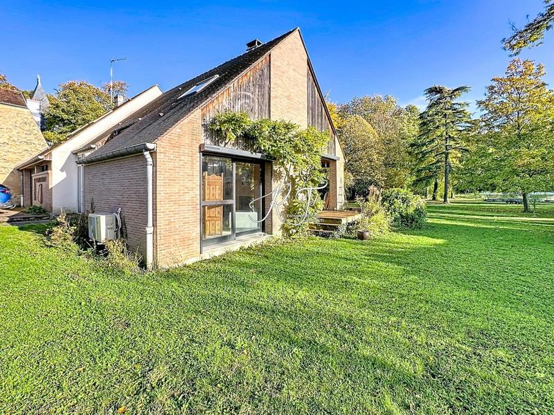 Maison - 155 m² - 5 pièces