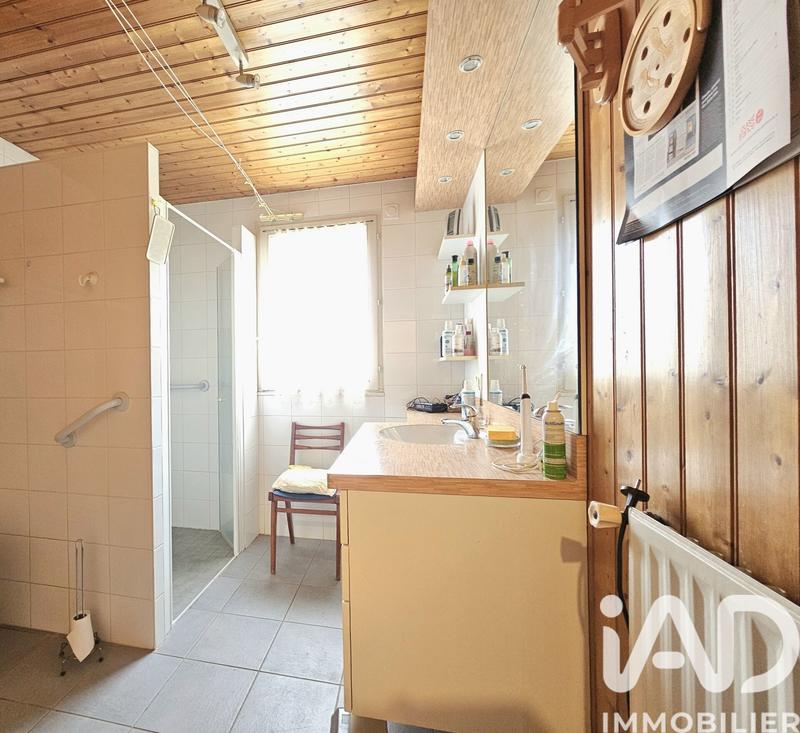 Maison - 88 m² - 6 pièces