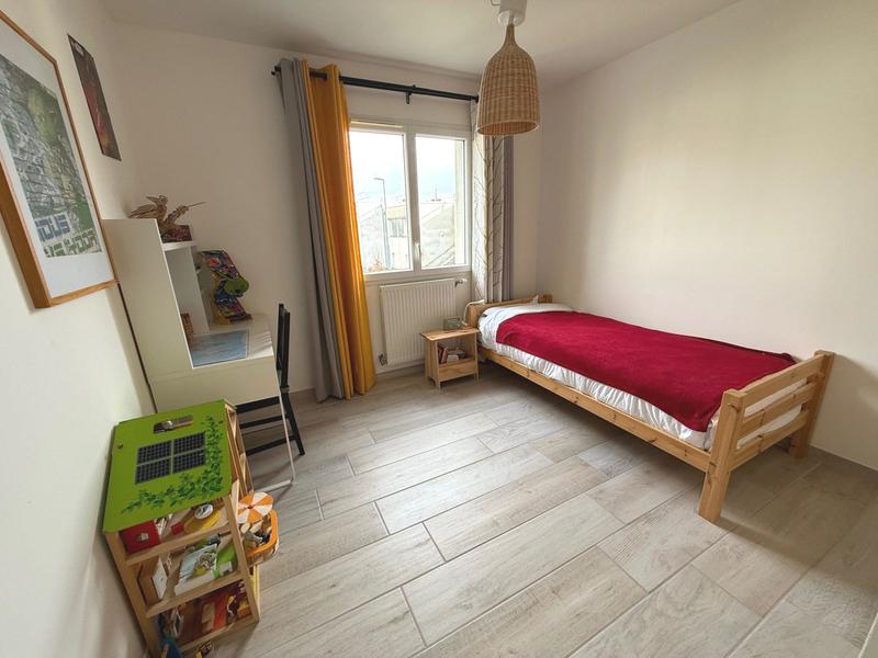 Maison contemporaine - 121 m² - 6 pièces