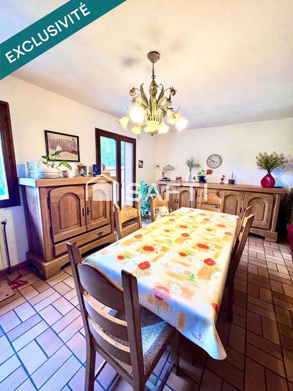 Maison - 137 m² - 6 pièces