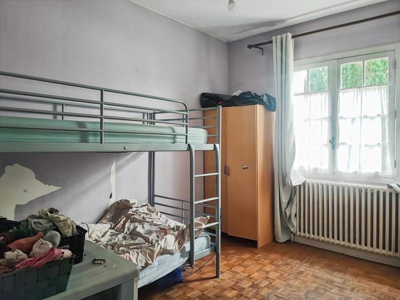 Maison - 252 m² - 7 pièces