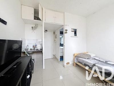 Studio - 13 m² - 1 pièce