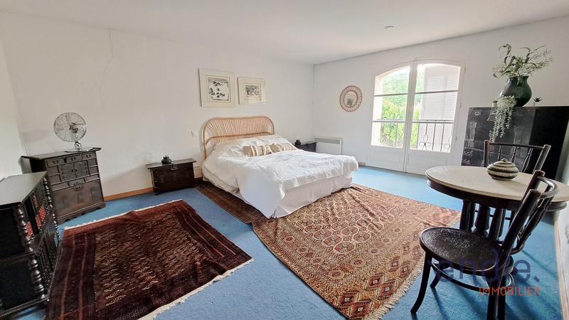 Appartement - 147 m² - 5 pièces