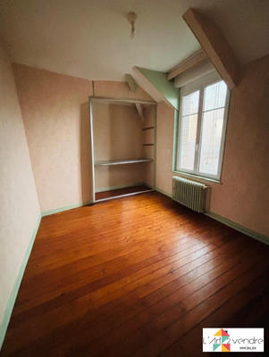 Maison - 155 m² - 6 pièces