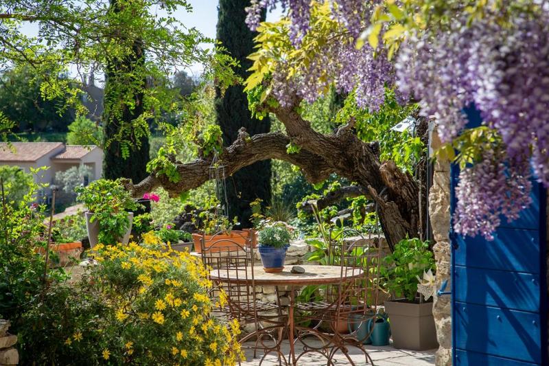 Maison - 342 m² - 9 pièces