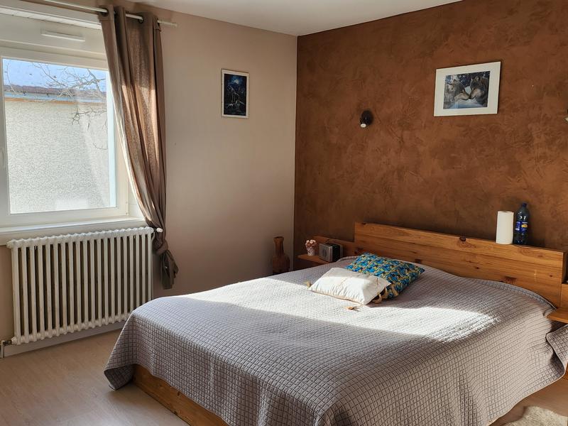 Maison - 312 m² - 9 pièces