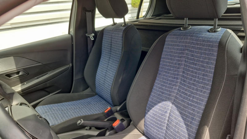 Peugeot 208 affaire Puretech 75 Ss Bvm5 Premium Pack 2pl