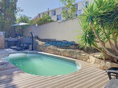 Maison - 160 m² - 5 pièces