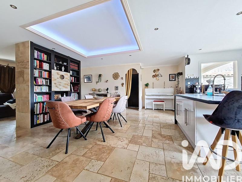 Maison - 110 m² - 5 pièces