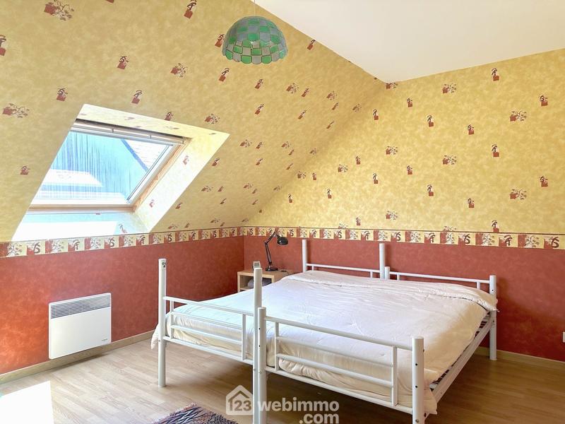 Maison - 186 m² - 7 pièces