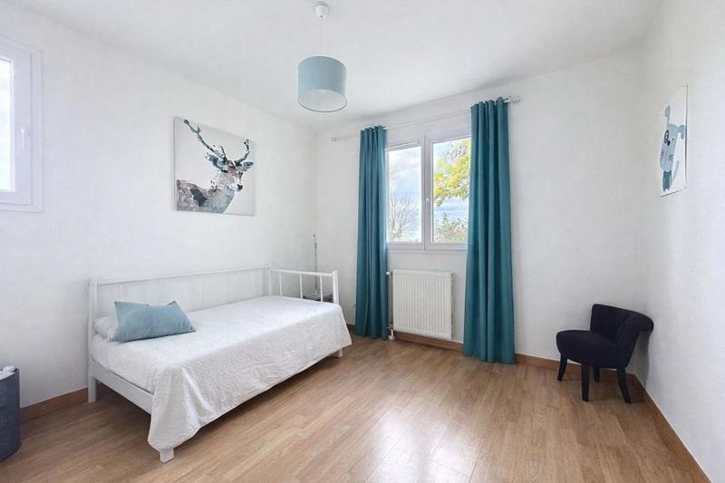 Villa - 200 m² - 5 pièces