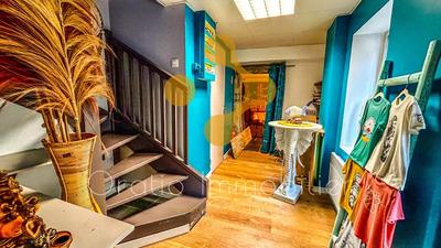 Fonds de commerce - Magasins - 62 m²