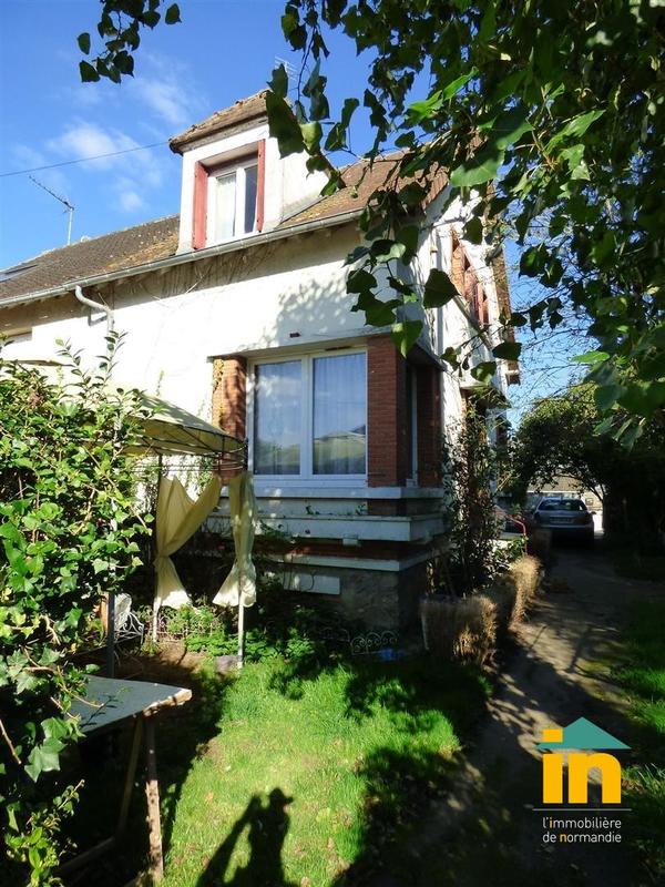 Maison de ville - 60 m² - 3 pièces