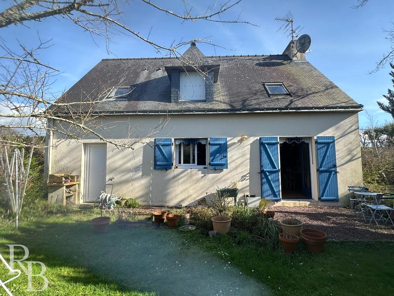 Maison - 94 m² - 4 pièces