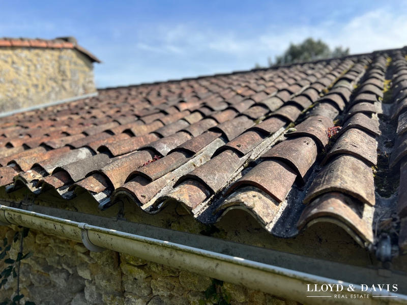 Parking / Garage - 53 m²