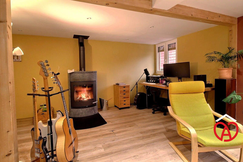 Maison - 140 m² - 6 pièces