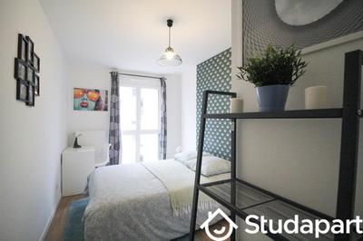 Chambre - 13 m² - 1 pièce