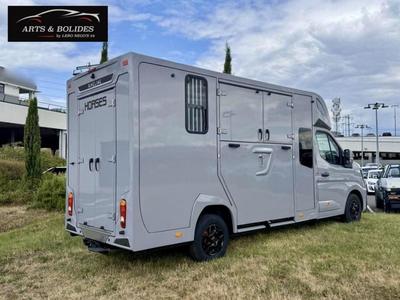 Renault Master Dci 170 Cv 2.3l L4 Bvm camion à chevaux Renault 5 places