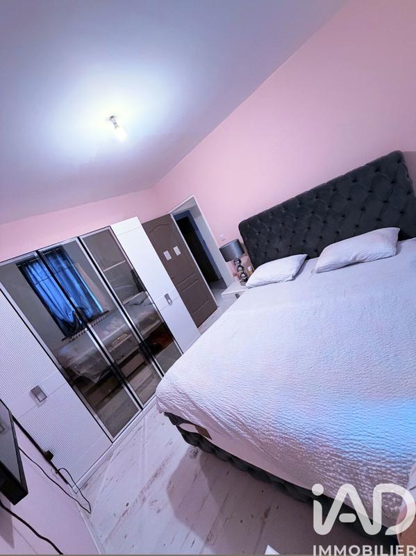 Maison - 97 m² - 6 pièces