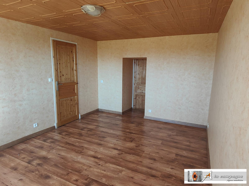 Maison - 210 m² - 9 pièces