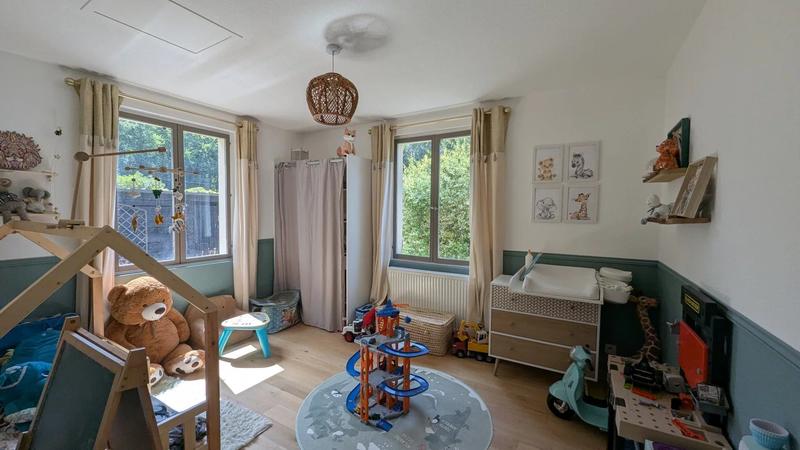 Maison - 166 m² - 6 pièces