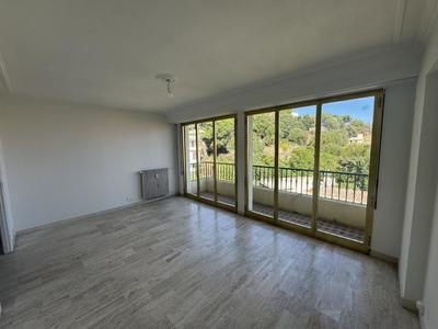 Appartement - 61 m² - 2 pièces