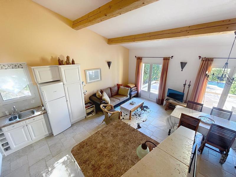Villa - 253 m² - 8 pièces