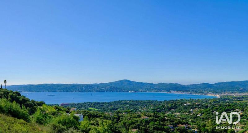 Maison - 398 m² - 7 pièces