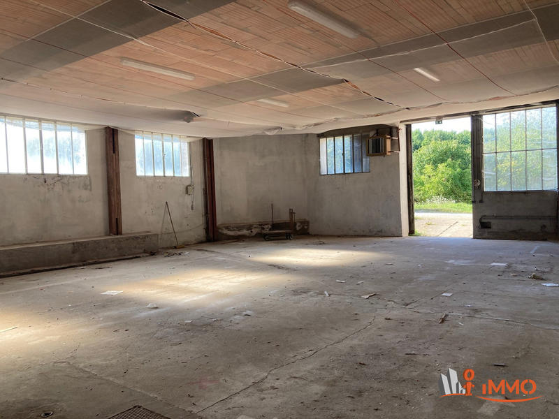 Immeuble - 3 600 m²