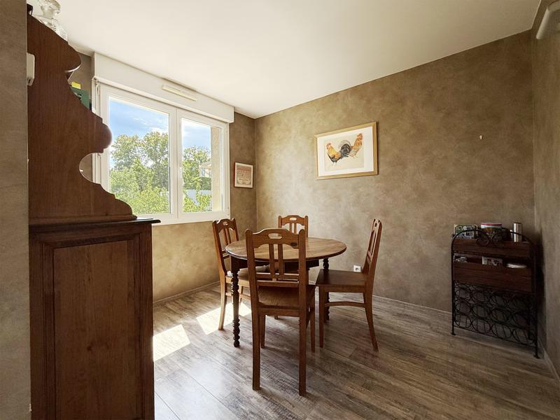 Appartement - 120 m² - 5 pièces