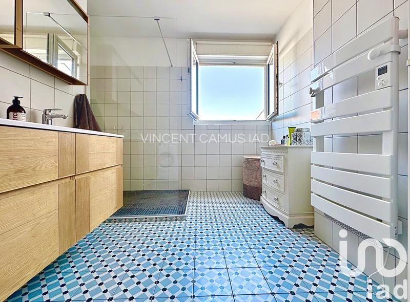 Appartement - 98 m² - 4 pièces