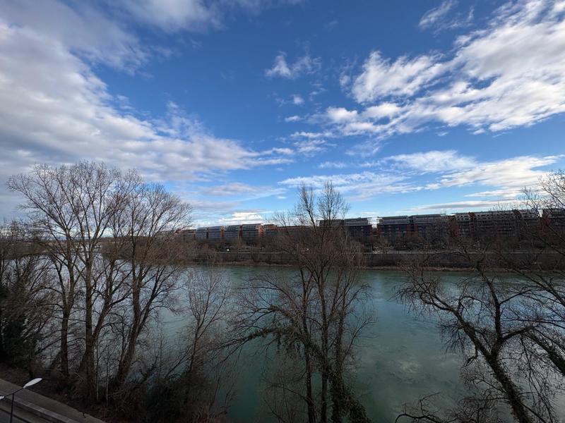 Appartement - 64 m² - 2 pièces